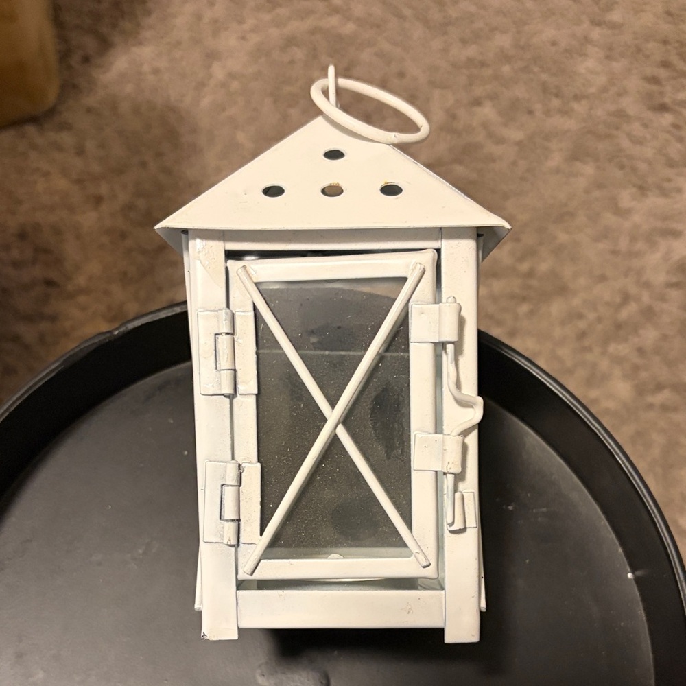 White Metal Lantern Home Accent set of 4
